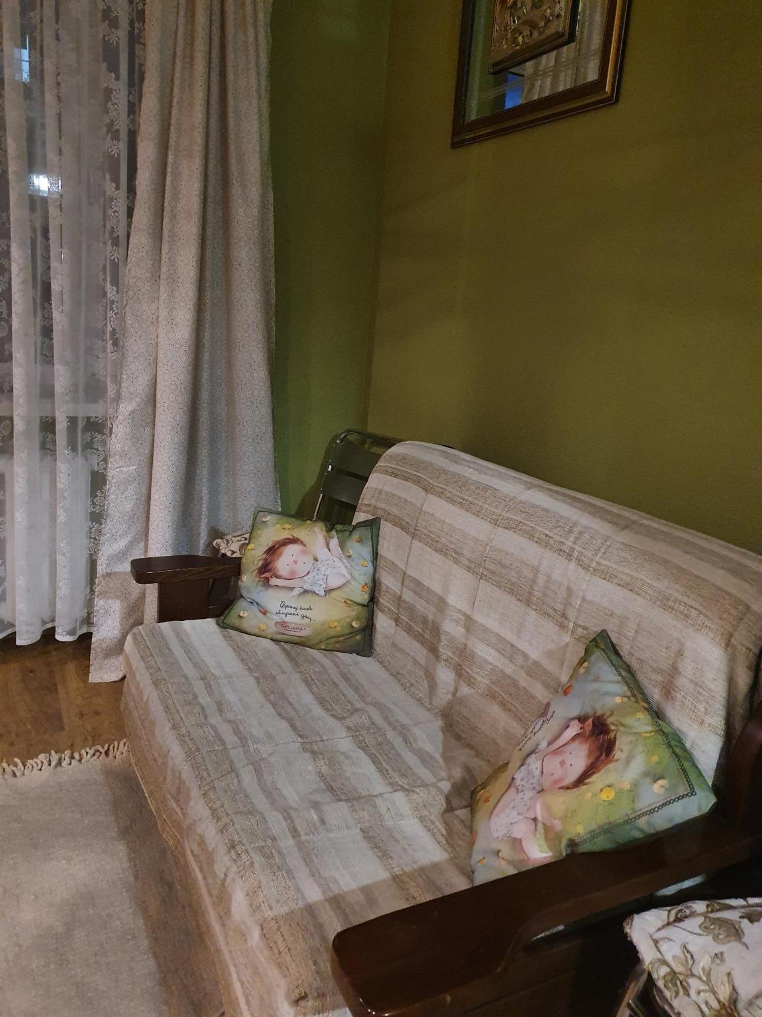 Затишна Квартира В Центрі Міста Lutsʼk Εξωτερικό φωτογραφία